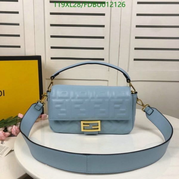 Fendi AAA+ Replica Baguette bag in mini size FDBU012126125