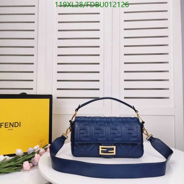 Fendi AAA+ Replica Baguette bag in mini size FDBU012126125