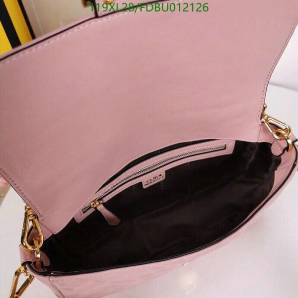 Fendi AAA+ Replica Baguette bag in mini size FDBU012126125