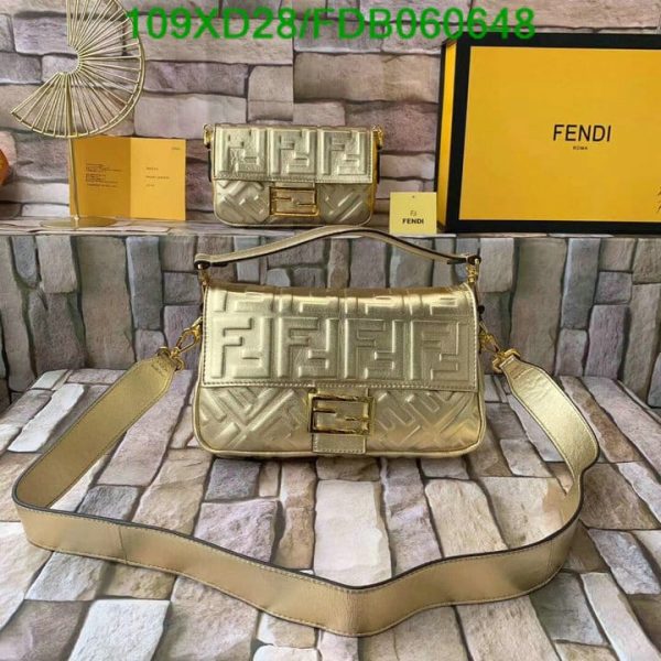 Fendi AAA+ Replica Baguette large leather purse B060648570369