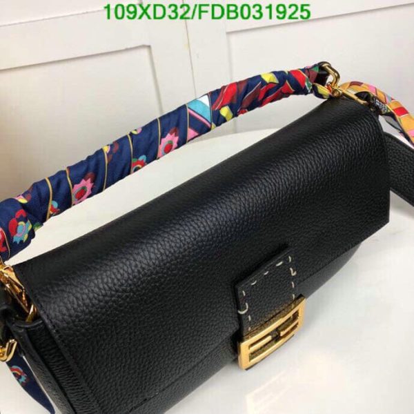 Fendi AAA+ Replica Calfskin Romano Selleria Large Baguette Papavero FDB0319254576