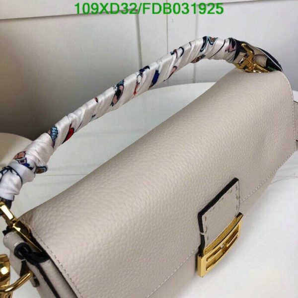 Fendi AAA+ Replica Calfskin Romano Selleria Large Baguette Papavero FDB0319254576