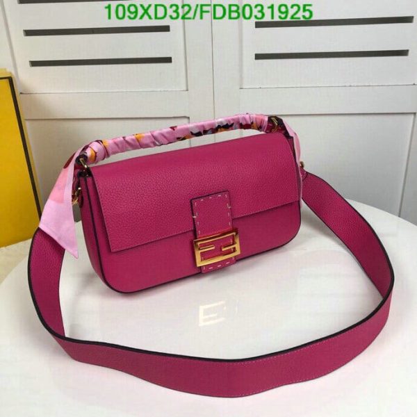 Fendi AAA+ Replica Calfskin Romano Selleria Large Baguette Papavero FDB0319254576