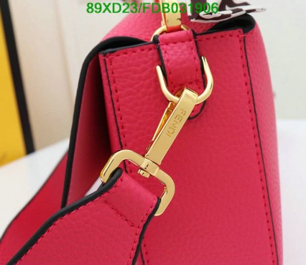 Fendi AAA+ Replica Romano Selleria Baguette Papavero Bag FDB0319064576