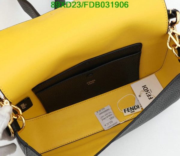 Fendi AAA+ Replica Romano Selleria Baguette Papavero Bag FDB0319064576