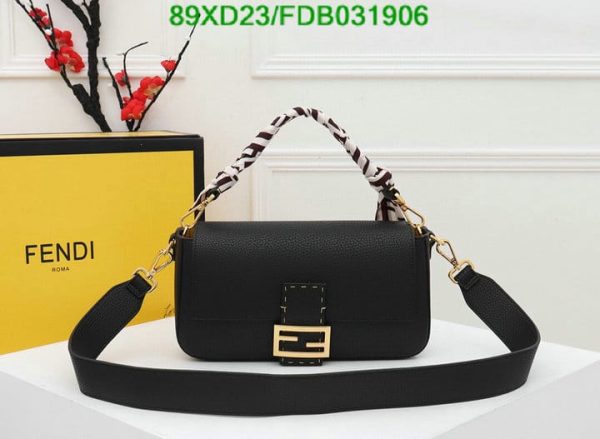 Fendi AAA+ Replica Romano Selleria Baguette Papavero Bag FDB0319064576