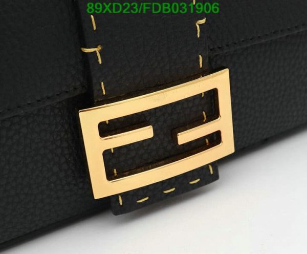 Fendi AAA+ Replica Romano Selleria Baguette Papavero Bag FDB0319064576