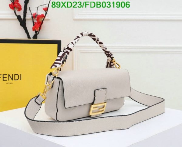 Fendi AAA+ Replica Romano Selleria Baguette Papavero Bag FDB0319064576