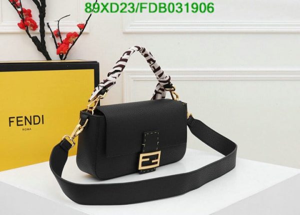 Fendi AAA+ Replica Romano Selleria Baguette Papavero Bag FDB0319064576