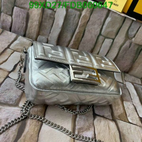 Fendi AAA+ Replica Metallic Nappa Embossed Baguette B060647576208