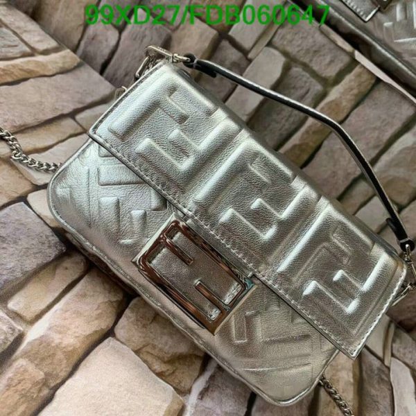 Fendi AAA+ Replica Metallic Nappa Embossed Baguette B060647576208