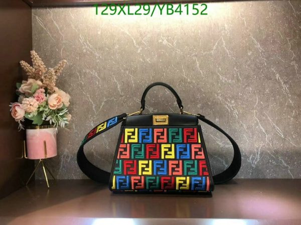 Fendi AAA+ Replica New peekaboo women’s handbag tote YB41525702346