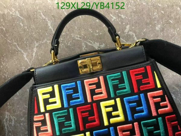 Fendi AAA+ Replica New peekaboo women’s handbag tote YB41525702346