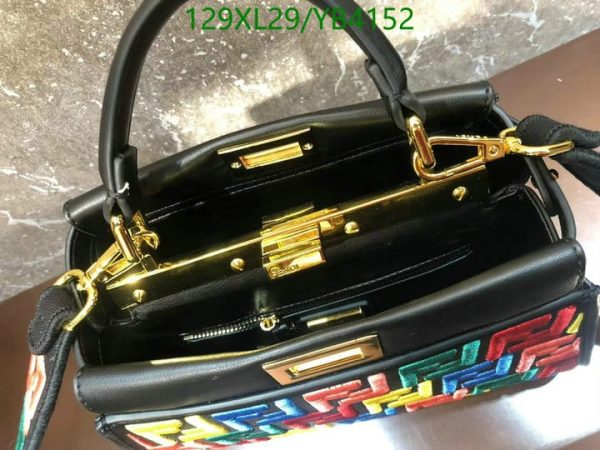 Fendi AAA+ Replica New peekaboo women’s handbag tote YB41525702346