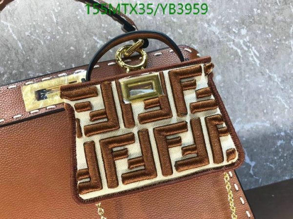 Fendi AAA+ Replica Peekaboo Hand Bag YB39591597523