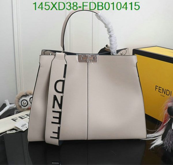 Fendi AAA+ Replica Plain Leatherite Tote Bags FDB0104152548