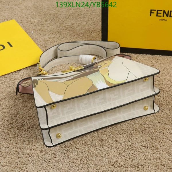 Fendi AAA+ Replica Saffiano handbag peekaboo mini YB56425730159