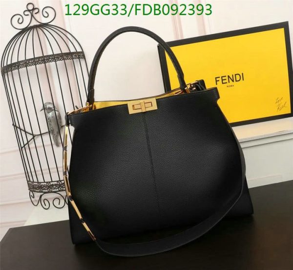 Fendi AAA+ Replica Selleria Peekaboo Hand Bag FDB0923932568