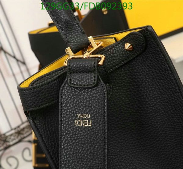 Fendi AAA+ Replica Selleria Peekaboo Hand Bag FDB0923932568