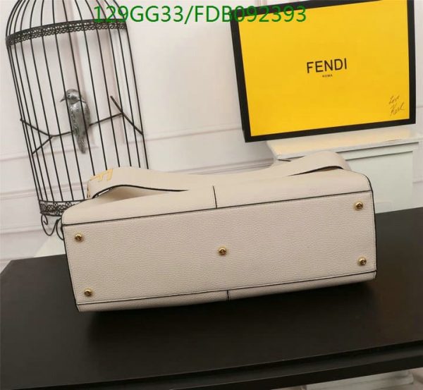 Fendi AAA+ Replica Selleria Peekaboo Hand Bag FDB0923932568