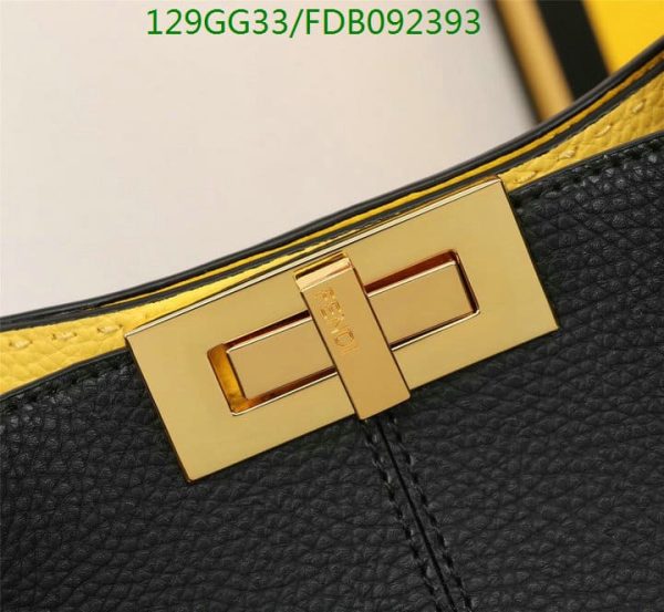 Fendi AAA+ Replica Selleria Peekaboo Hand Bag FDB0923932568