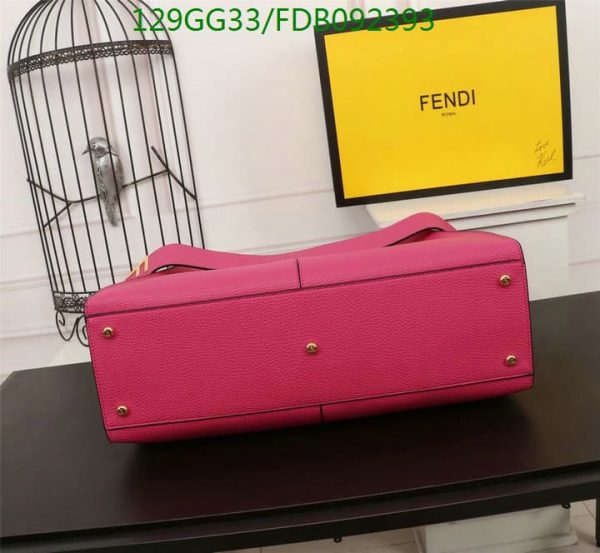 Fendi AAA+ Replica Selleria Peekaboo Hand Bag FDB0923932568