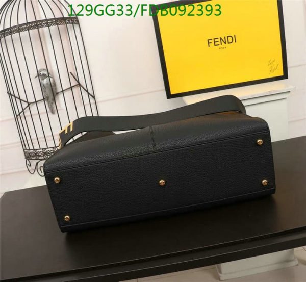 Fendi AAA+ Replica Selleria Peekaboo Hand Bag FDB0923932568