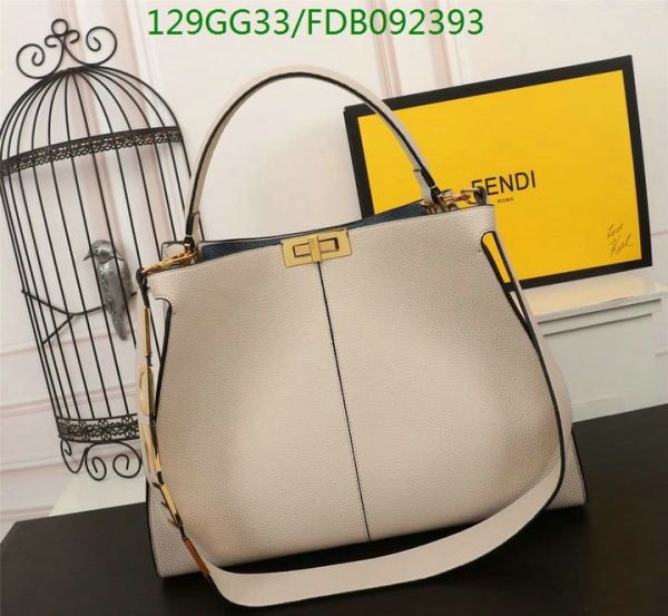 Fendi AAA+ Replica Selleria Peekaboo Hand Bag FDB0923932568