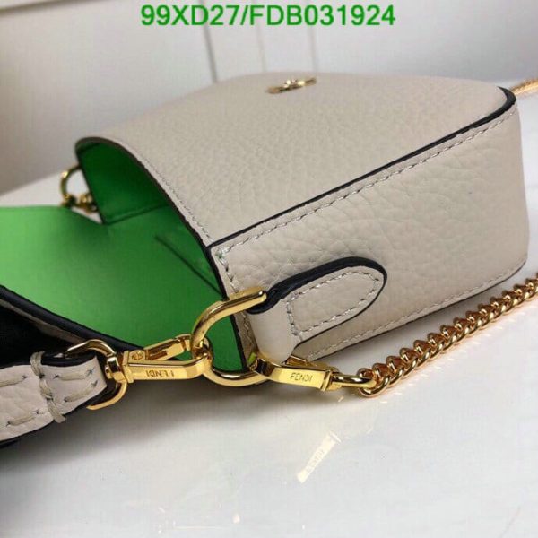 Fendi AAA+ Replica Women Baguette Min Handbag FDB0319247582