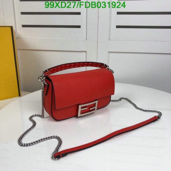 Fendi AAA+ Replica Women Baguette Min Handbag FDB0319247582