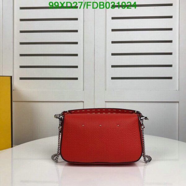 Fendi AAA+ Replica Women Baguette Min Handbag FDB0319247582