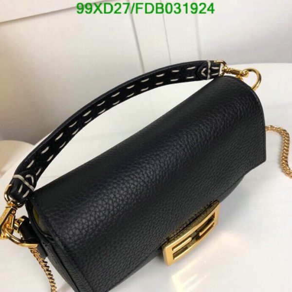 Fendi AAA+ Replica Women Baguette Min Handbag FDB0319247582