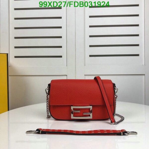 Fendi AAA+ Replica Women Baguette Min Handbag FDB0319247582