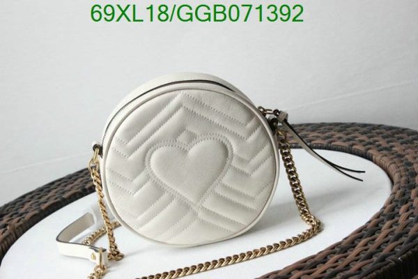 Gucci GG AAA+ Replica Marmont Luxury Round Shoulder Bag GGB0713925193