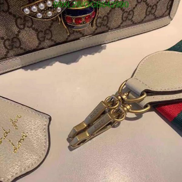 Gucci Queen AAA+ Replica Margaret Bee Clasp Bag GGB0429909628