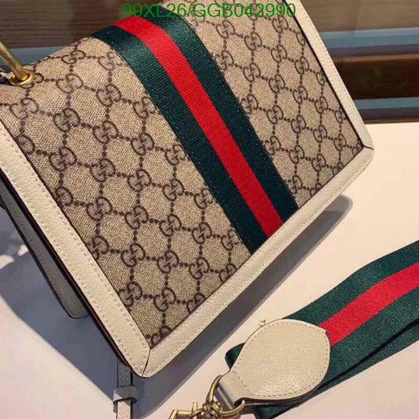 Gucci Queen AAA+ Replica Margaret Bee Clasp Bag GGB0429909628