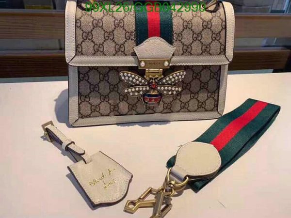 Gucci Queen AAA+ Replica Margaret Bee Clasp Bag GGB0429909628