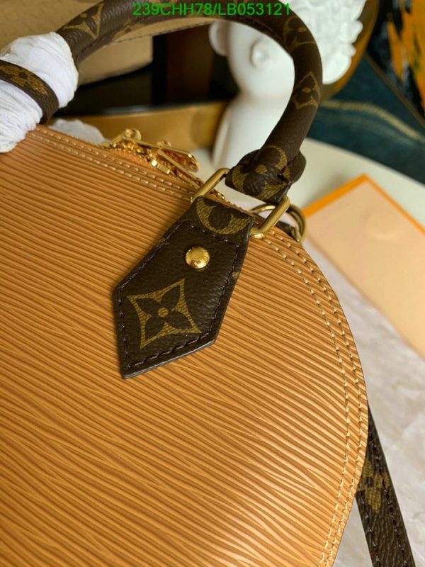 Louis Vuitton 1:1 Mirror Replica Alma BB monogram Canvas with strap dustbag clochette lock and keys LB05312193214