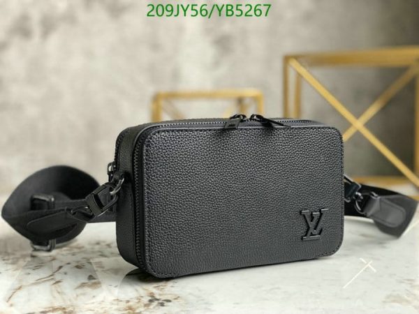 Louis Vuitton 1:1 Mirror Replica Alpha wearable wallet Black YB52671031256