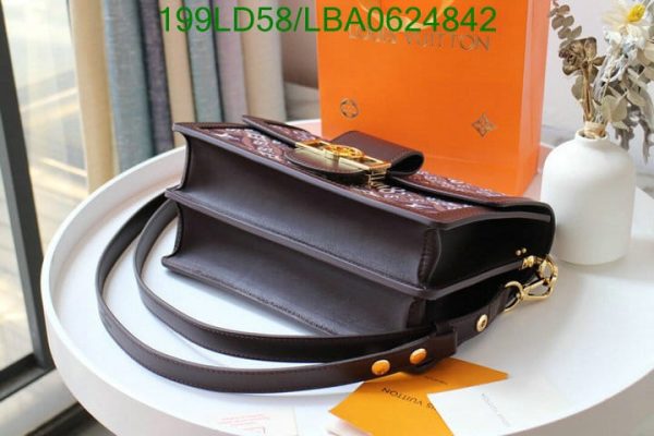 Louis Vuitton 1:1 Mirror Replica Arrival Bag  LBA0624842214