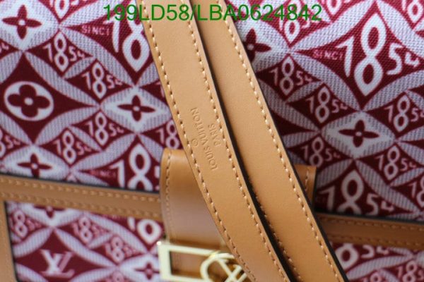 Louis Vuitton 1:1 Mirror Replica Arrival Bag  LBA0624842214