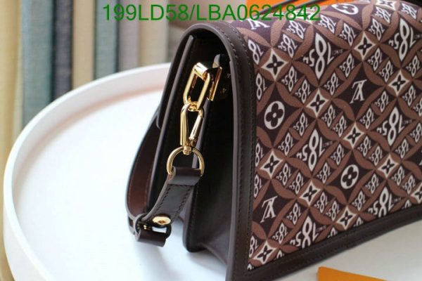 Louis Vuitton 1:1 Mirror Replica Arrival Bag  LBA0624842214