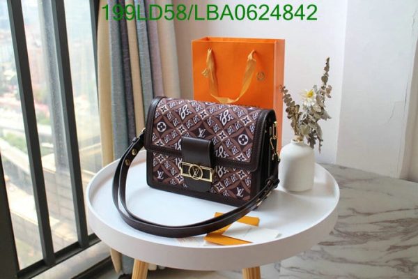 Louis Vuitton 1:1 Mirror Replica Arrival Bag  LBA0624842214