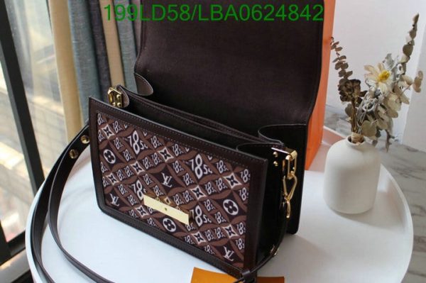 Louis Vuitton 1:1 Mirror Replica Arrival Bag  LBA0624842214