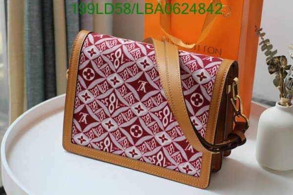 Louis Vuitton 1:1 Mirror Replica Arrival Bag  LBA0624842214