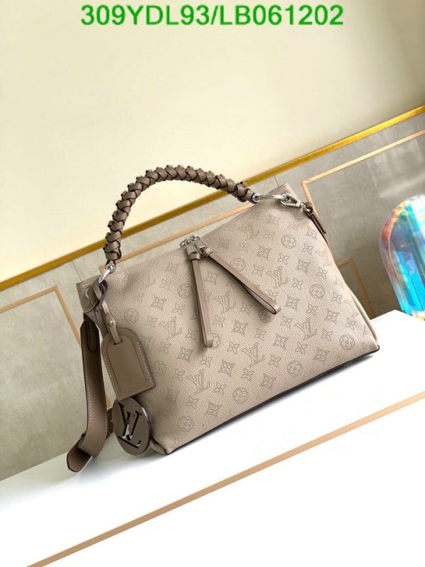 Louis Vuitton 1:1 Mirror Replica Beaubourg Hobo MM Bag LB06120231245