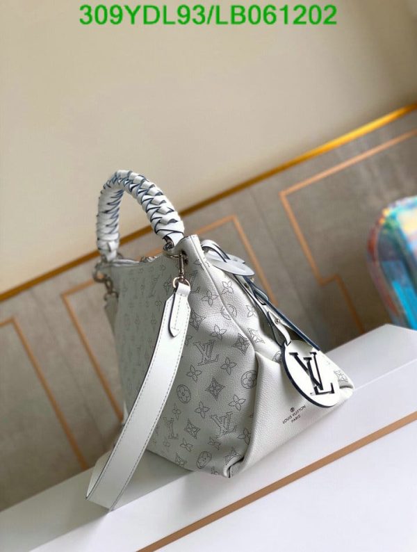 Louis Vuitton 1:1 Mirror Replica Beaubourg Hobo MM Bag LB06120231245