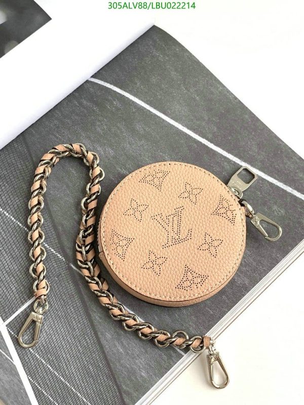 Louis Vuitton 1:1 Mirror Replica  Bella Bag LBU0222141235