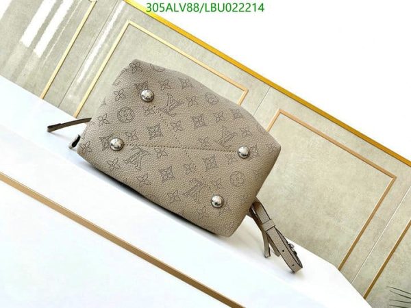 Louis Vuitton 1:1 Mirror Replica  Bella Bag LBU0222141235