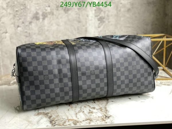 Louis Vuitton 1:1 Mirror Replica Boston Bag YB44549765843